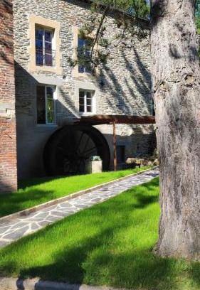 Neufmanil House | La chaira