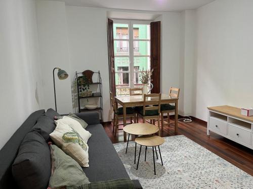 Gijon City Centre Apartment | La Ciudadela 1A145