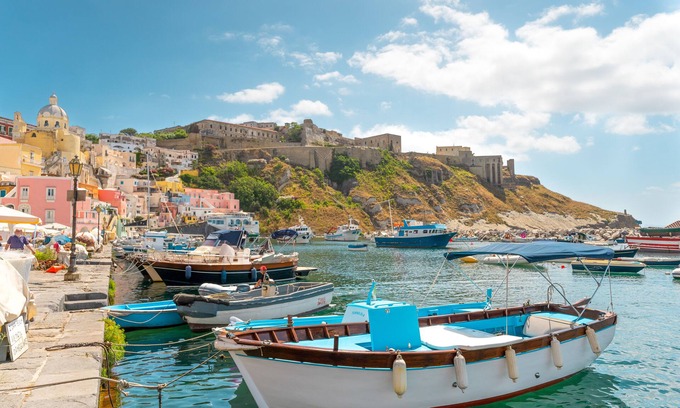 Procida Apartment | La Dépandance - One Bedroom Apartment, Sleeps 4