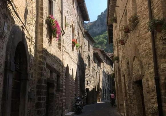 Gubbio Apartment | La Dimora di Pietra