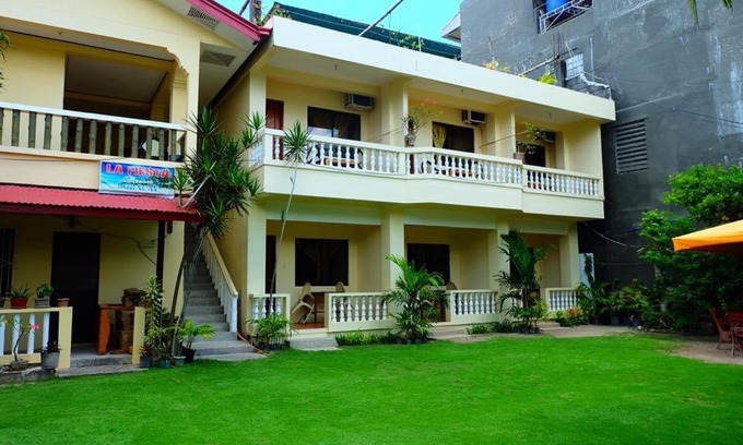 Balabag Hotel | LA FIESTA RESORT