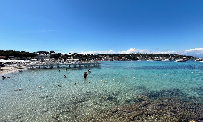 Cap-d'Antibes Hotel | La Garoupe Gardiole Boutique Hotel