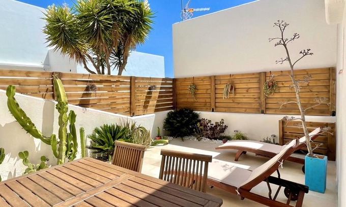 Rodalquilar Apartment | La Gata Azul Rodalquilar