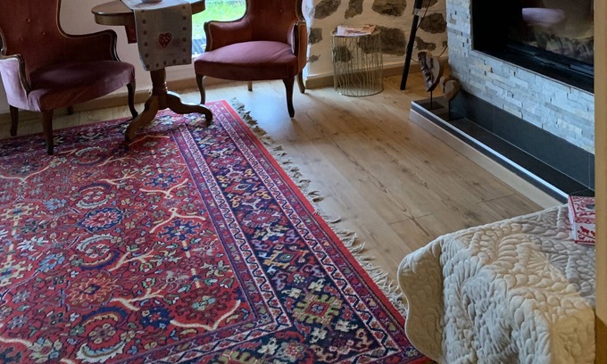 Montreux Ski Chalet | La Grande Garde Chalet en pleine nature