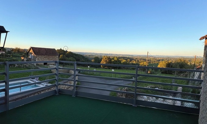 Lentillac-Saint-Blaise Apartment | La Grange du Maraicher