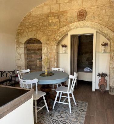 Modica House | La grotta Mutycense