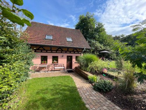 Lauterbourg House | La Mouette Rose - a zen guest-house in Lauterbourg