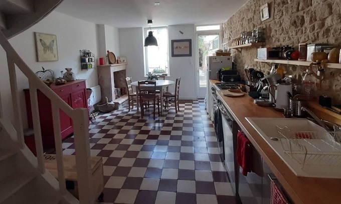 Saint-Savinien House | La P'tite Jeannette, 3-star gite between sea and countryside.