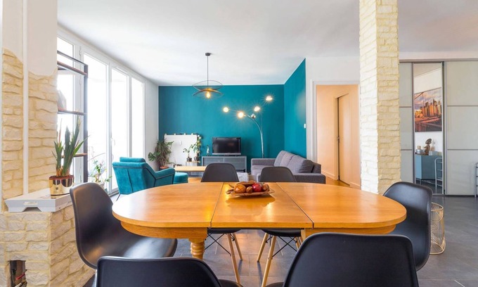Faubourg North Apartment | La Parenthèse -Appartement 3 chambres avec garage et balcon -SR Loc