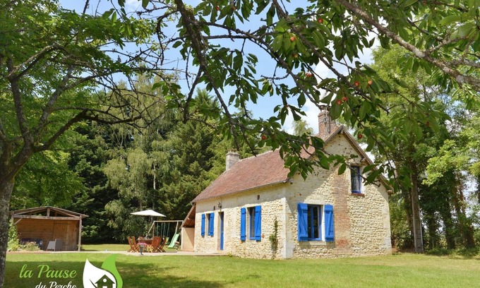 La Perriere House | La Pause du Perche: house at the foot of the forest