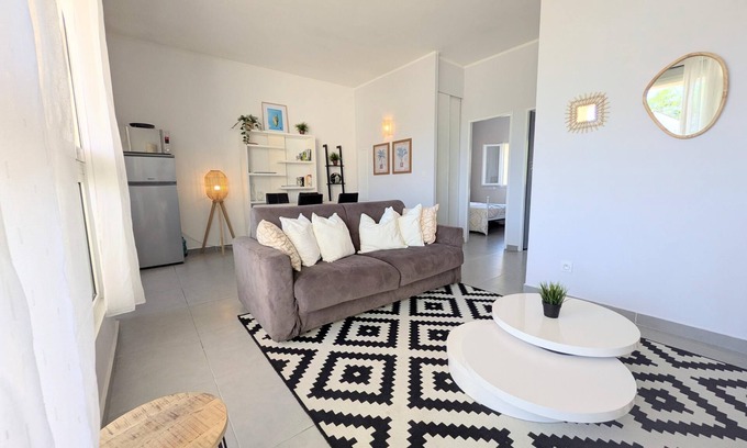 Santa-Maria-Poggio Apartment | La Perla di Santa Maria - Vue mer, plage à 100 m