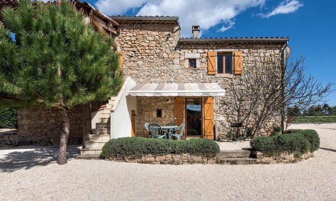 Lablachere House | La Petite Grange - Converted vaulted barn - South Ardèche - 2 ensuite bedrooms