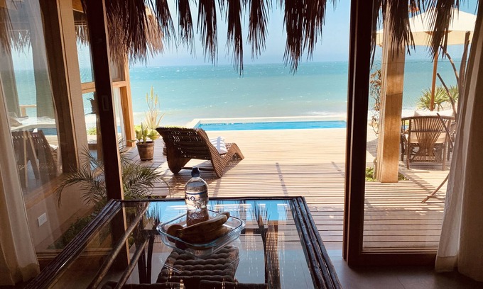 Punta Veleros Cabin | La Playa