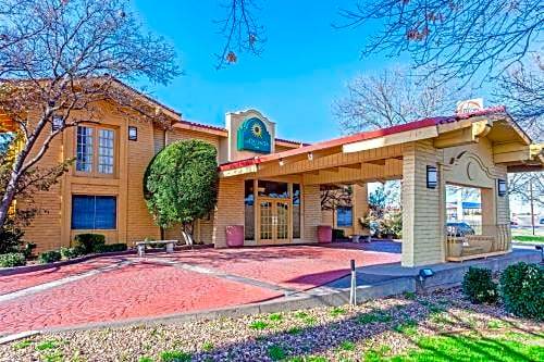 Wichita Falls Hotel | La Quinta Inn by Wyndham Wichita Falls Event Center North