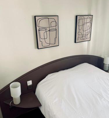 Isbergues Hotel | La Renaudière