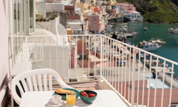 Procida House | La Romantica | Corricella Terrace