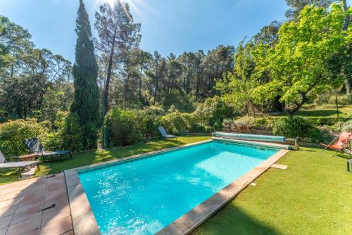 Mondragon House | La Romarine