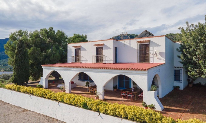 Nules Cottage | La Sonora, rural house with wonderful views and natural swimming pool. Reconnection!