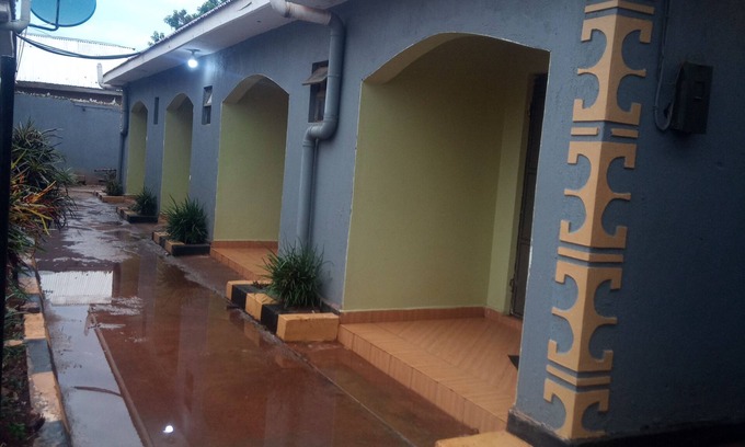 Busia House | La-Tereza Guest house