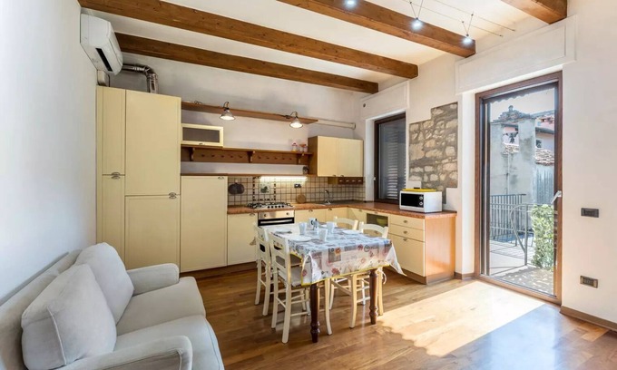 Sud-Ovest Apartment | La Terrazza apartment for 4 people