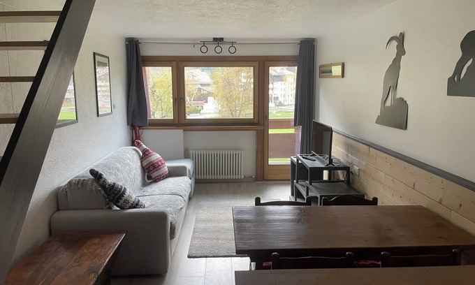 La Thuile Apartment | La Thuile Two-room apartment on the slopes