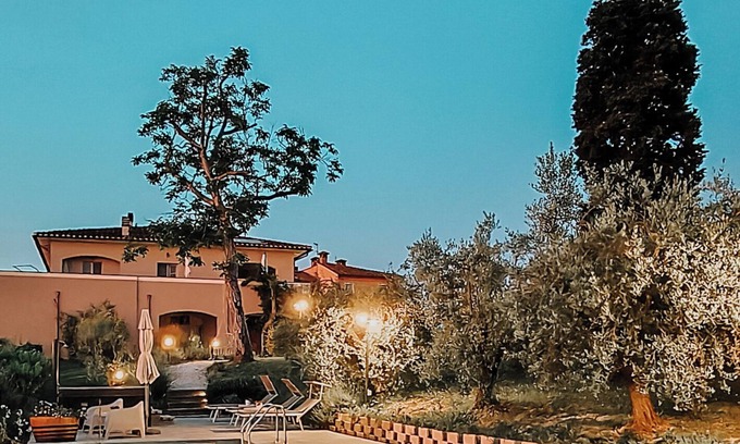 Lamporecchio House | La Tinaia-Cozy apartment in a Modern Country House in the heart of Tuscany