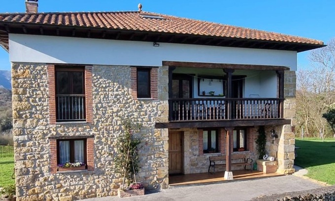 Parres House | La Torre de Llames Arriondas