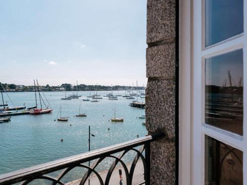 La Trinite-sur-Mer Apartment | La Trinité/Mer, appt spacieux 4p, 100m², 3 ch, wifi, animaux admis - FR-1-477-79