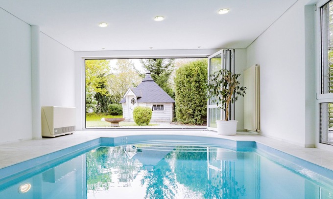 Weil am Rhein Apartment | La Vigna - Suite - with private swimming pool & sauna