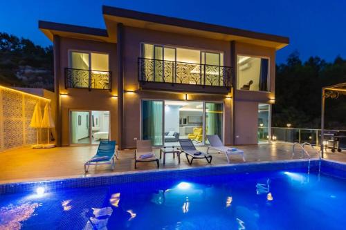 Islamlar Villa | LA VILLA CELINE- XLarge villa complete privacy in nature, pool with wonderful view