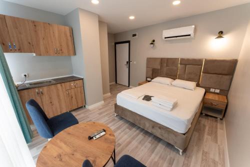 Kucukcekmece Hotel | Lacasa Royal Hotel