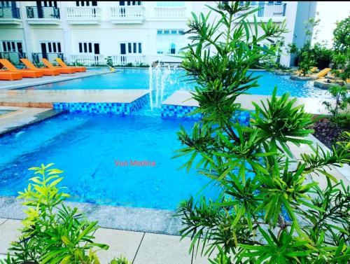 Iloilo Apartment | Lafayette Park Square with balcony facing pool view