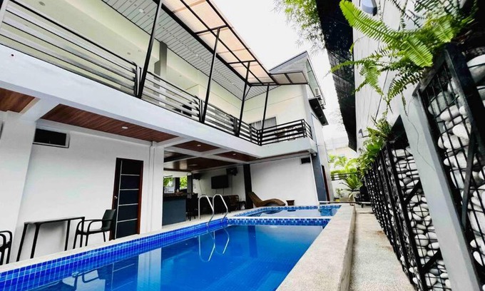 Los Banos Villa | Laguna Hot Spring Home- Oharas Resort - Sleeps 27