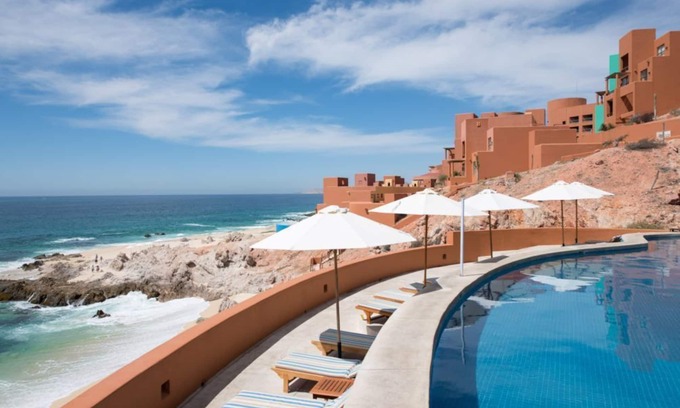 San Jose del Cabo Hotel | Laid-Back Studio Hideaway with Coastal Comfort