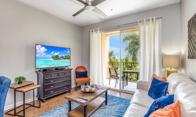 Florida Central Atlantic Coast Condo | Lake and Sunset views * Renovated * near Convention Center!