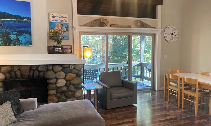 Dollar Point House | Lake Forest Villa | Walk to the Beach!