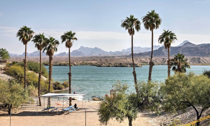 Lake Havasu City Cottage | Lake Havasu Cottage: Mountain Views & Beach Access