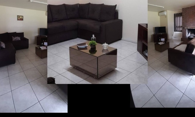 Canela House | Lake House - fireplace, air conditioning and internet