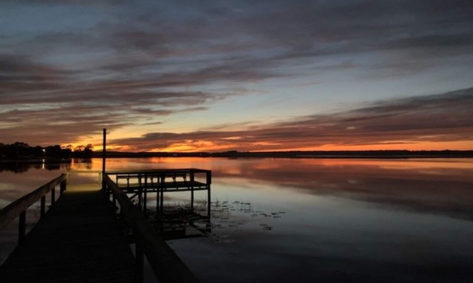 Salt Springs Cabin | Lake Kerr Cabin in Salt Springs W/golf cart and water sports equipment.