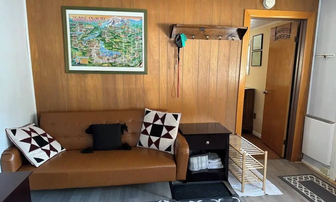 Lake Placid House | Lake Placid Pet Friendly Home