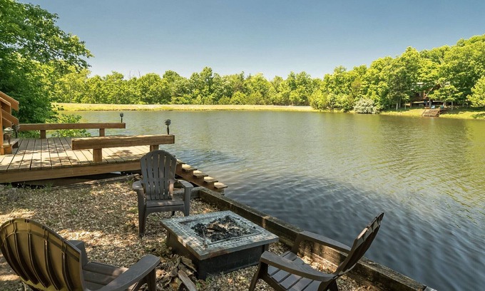 Innsbrook Ski Chalet | Lakefront Escape by Innsbrook Vacations!