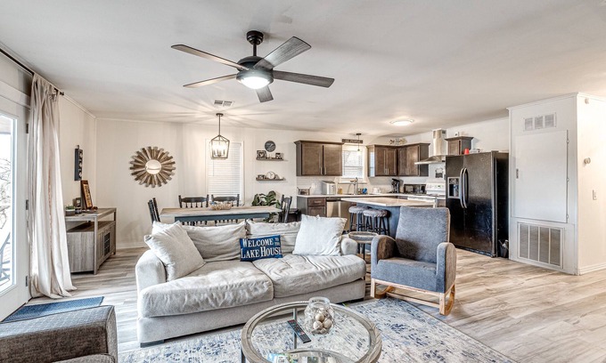 Hoyt Cabin | Lakefront Getaway w boat slip, Sandy Beach, 2 Living Rooms. Sleeps 12