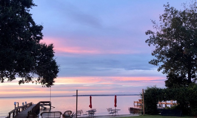 Moncks Corner House | Lakefront home with private dock & boat landing!