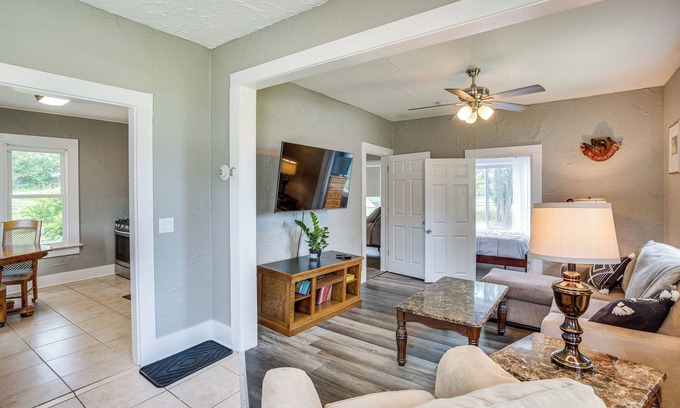 Mound House | Lakefront Mound Getaway: Near Snowmobiling Trails!