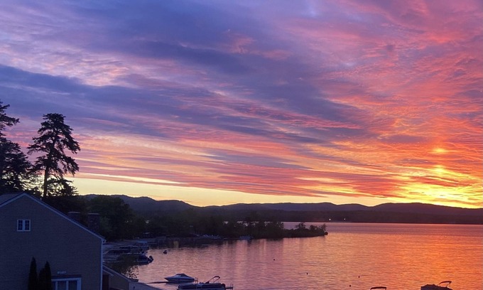 Center Ossipee House | Lakefront property in perfect condition. Reserve now for coveted summer weeks.