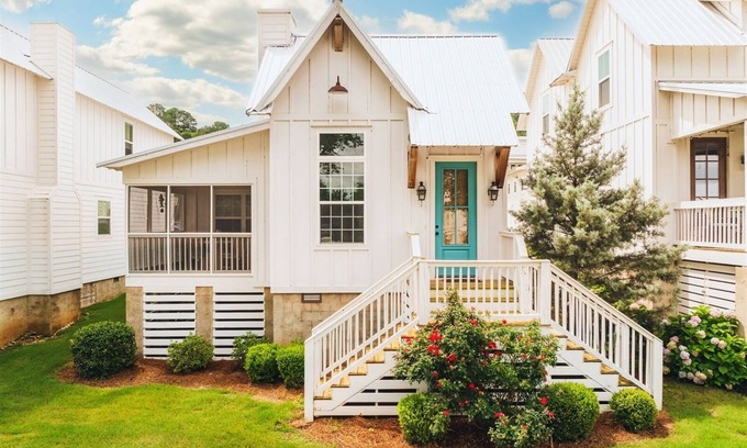 Guntersville House | Lakeside Dreams at River Rocks Plantation