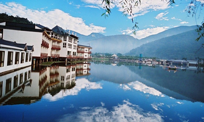 Puli Hotel | Lakeside Resort Hotel