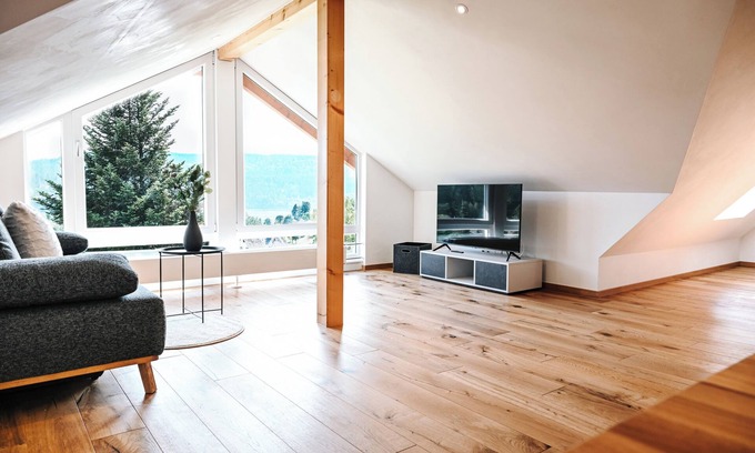 Schluchsee Apartment | LakeviewOasis: Exclusive Schnepfhalde apartment