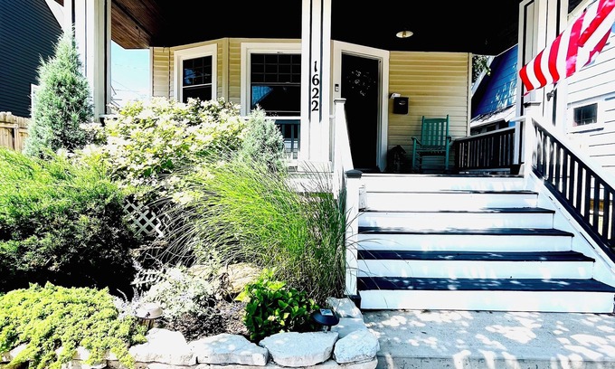 Lakewood House | Lakewood's Cozy Cottage