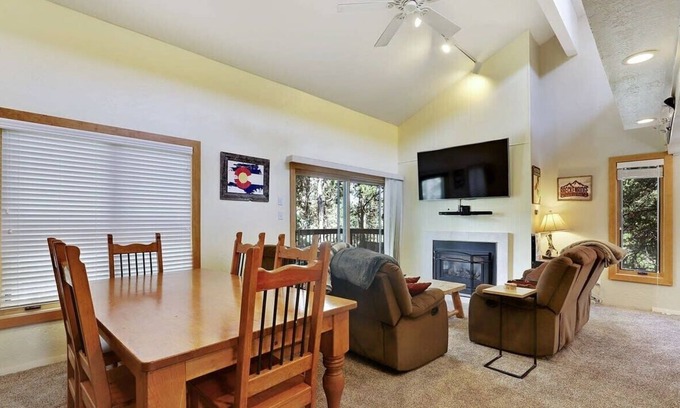 Warrior's Mark Condo | Lance's West 2BDR and Loft- Very Walkable
